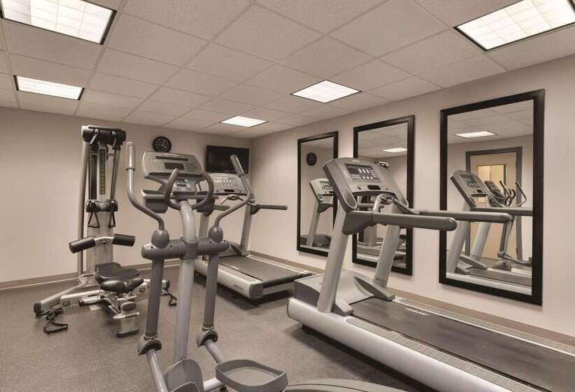 בית מלון כפרי Country Inn & Suites By Radisson, Madison, Al