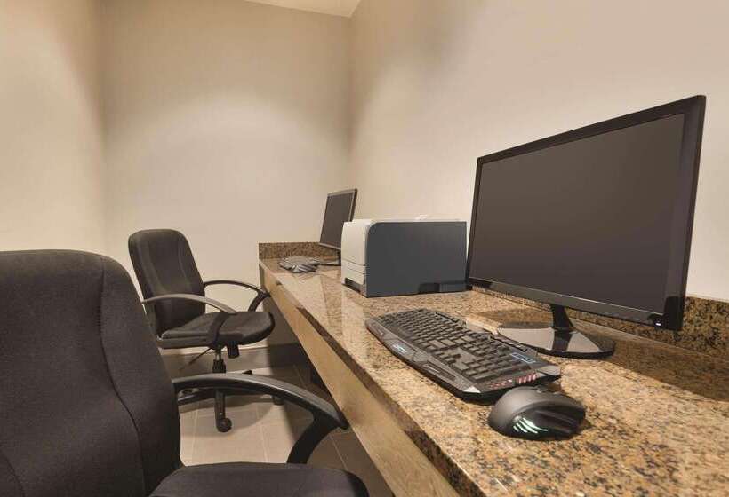 בית מלון כפרי Country Inn & Suites By Radisson, Madison, Al