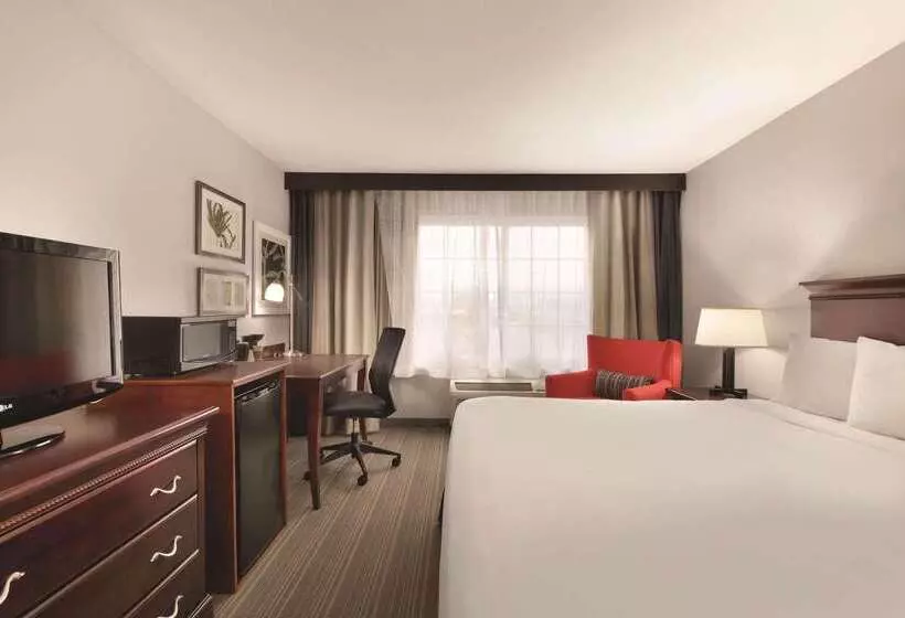 هتل Country Inn & Suites By Radisson, Madison, Al