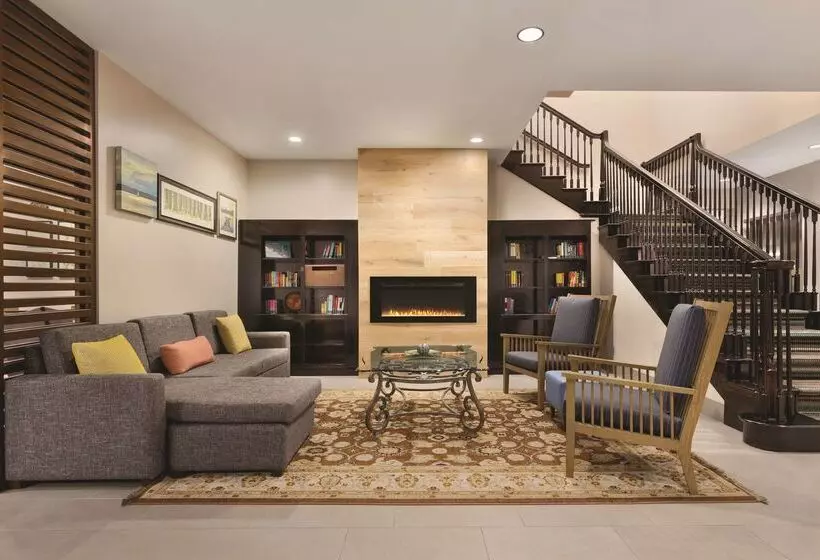 هتل Country Inn & Suites By Radisson, Madison, Al