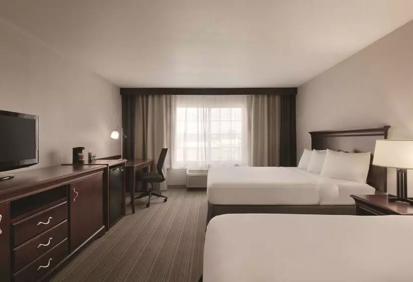 هتل Country Inn & Suites By Radisson, Madison, Al