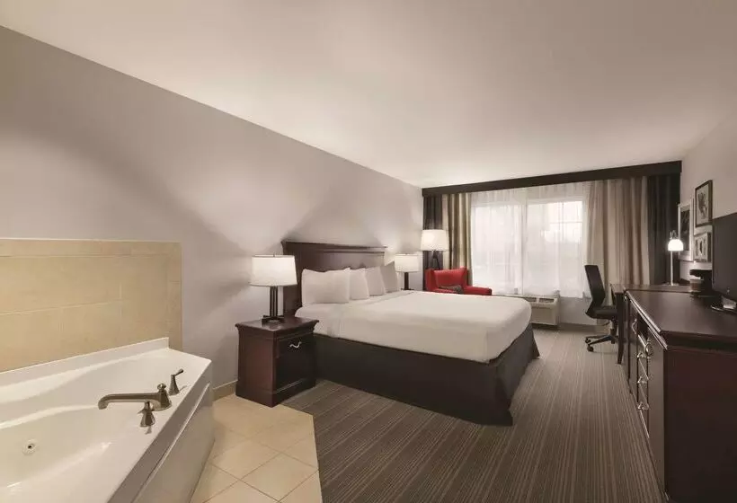 هتل Country Inn & Suites By Radisson, Madison, Al