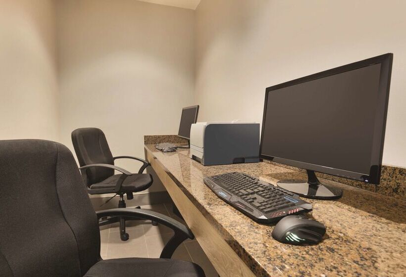 בית מלון כפרי Country Inn & Suites By Radisson, Madison, Al