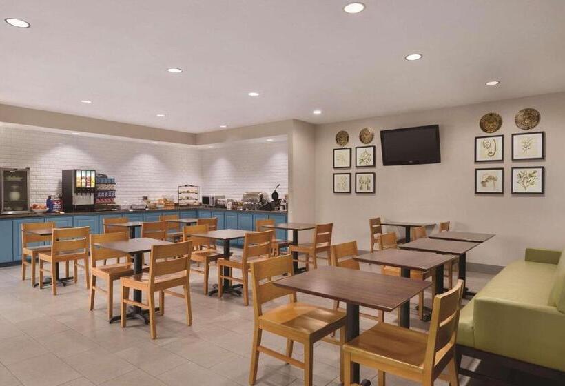 בית מלון כפרי Country Inn & Suites By Radisson, Madison, Al