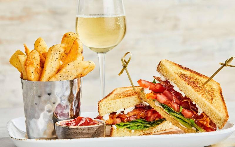 فندق Courtyard By Marriott Danbury