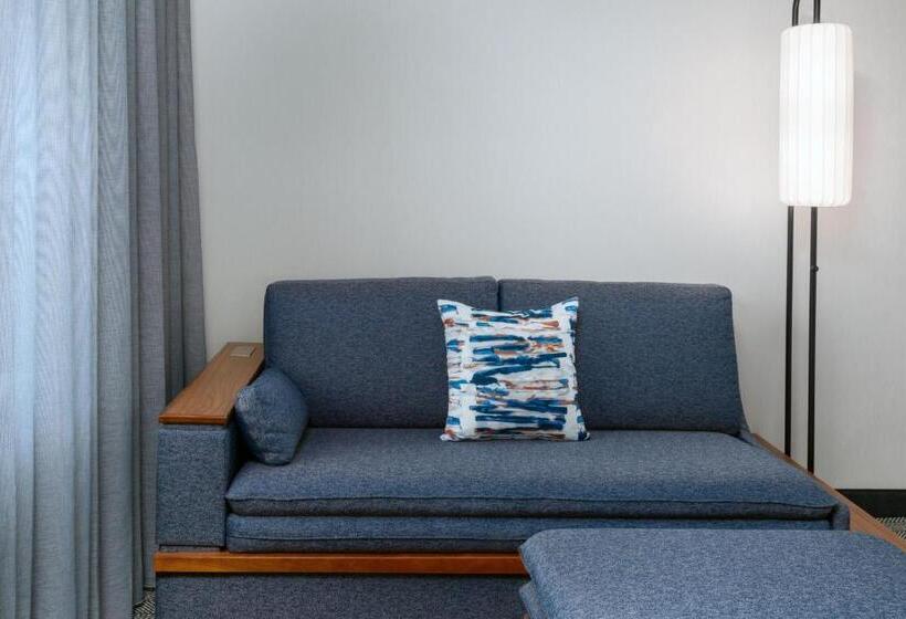 فندق Courtyard By Marriott Danbury