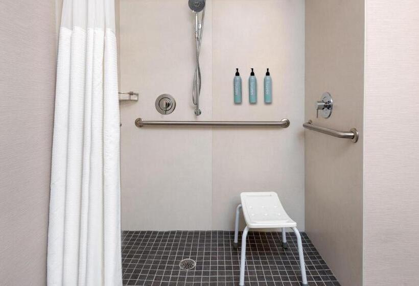 فندق Courtyard By Marriott Danbury