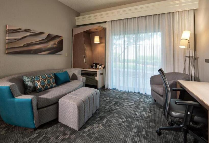 בית מלון כפרי Courtyard By Marriott Rock Hill