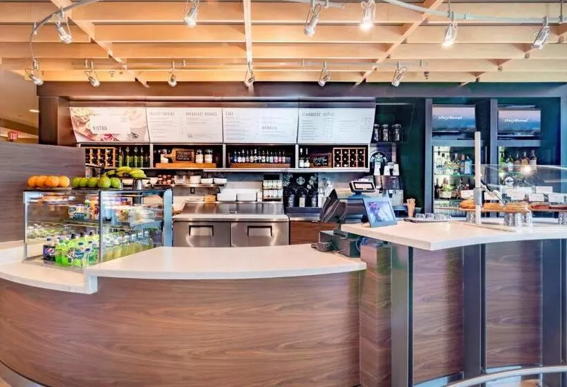 בית מלון כפרי Courtyard By Marriott Silver Spring Downtown