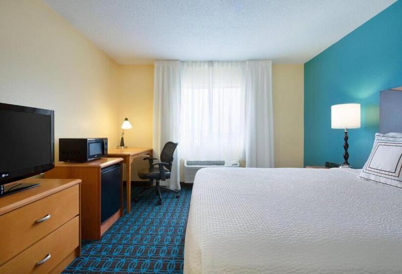 هتل Fairfield Inn & Suites Bismarck South