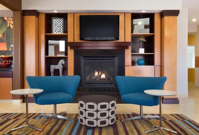 هتل Fairfield Inn & Suites Bismarck South