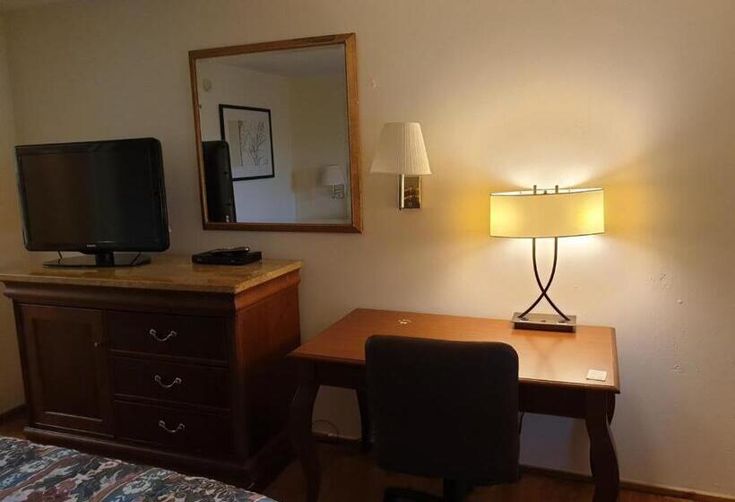 فندق Executive Inn Yanceyville