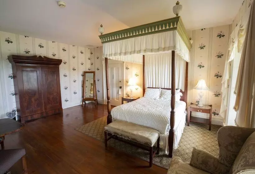 The Berry Hill Resort & Conference Center