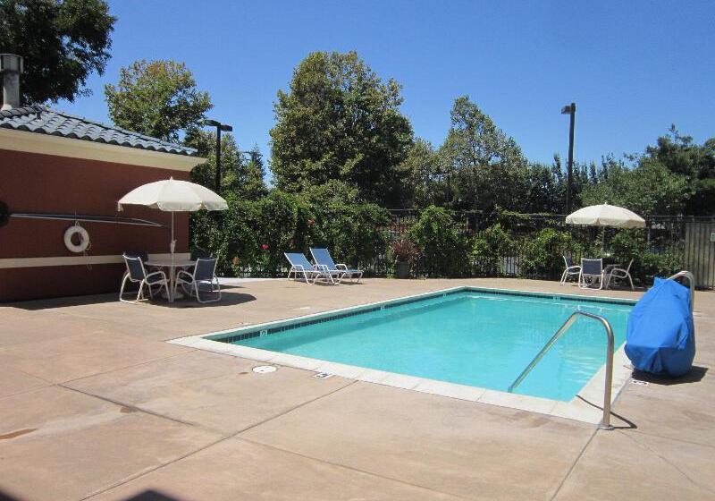 Extended Stay America Suites Fremont Newark