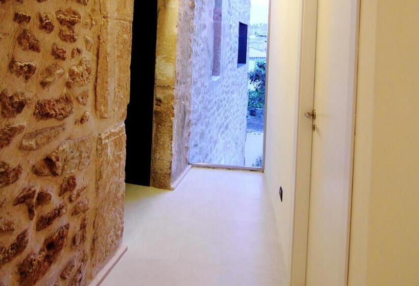 Отель Alcudia Petit  Turismo De Interior