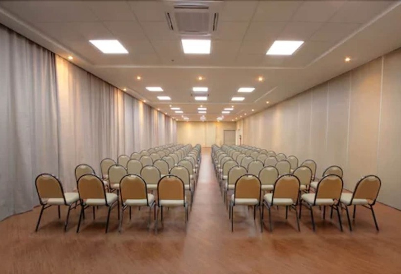 ホテル Bristol Portal Do Iguaçu Curitiba Aeroporto