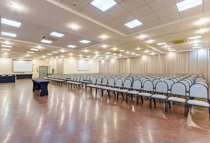 هتل Bristol Portal Do Iguaçu Curitiba Aeroporto