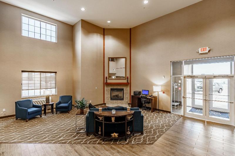 Отель Cobblestone Suites  Ripon