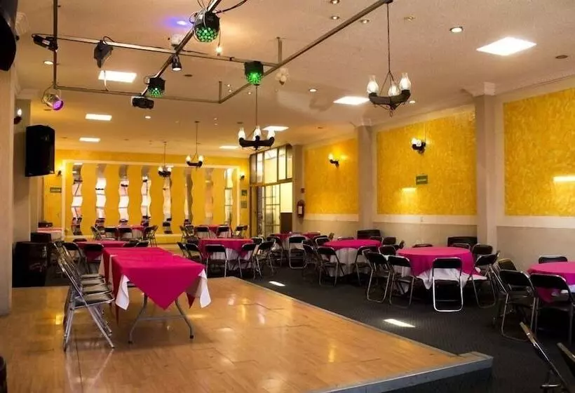 فندق Condesa Americana