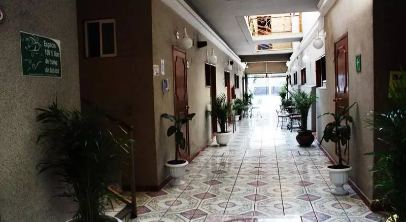 فندق Condesa Americana