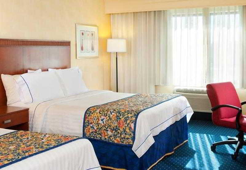 Отель Courtyard Foothill Ranch Irvine East/lake Forest