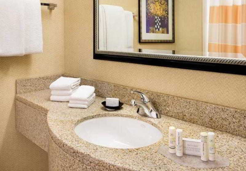 Отель Courtyard Foothill Ranch Irvine East/lake Forest