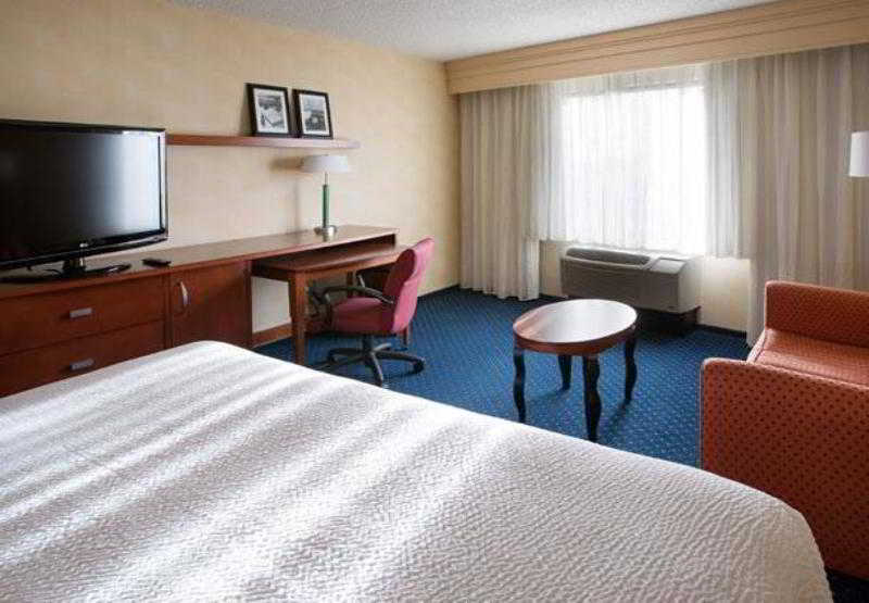 Отель Courtyard Foothill Ranch Irvine East/lake Forest