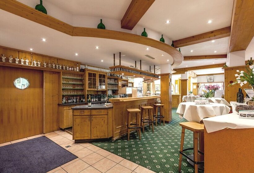 호텔 Edelfinger Hof