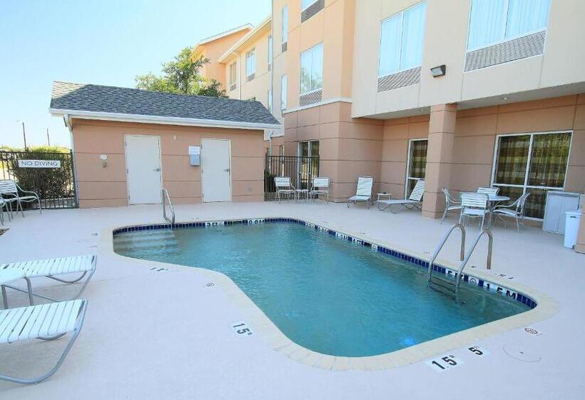 هتل Fairfield Inn & Suites By Marriott Killeen