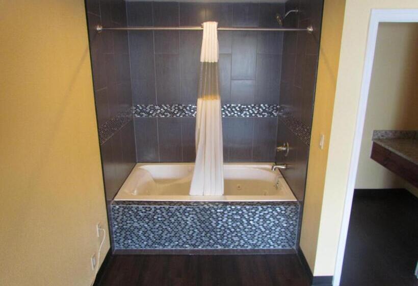 فندق Red Carpet Inn Augusta