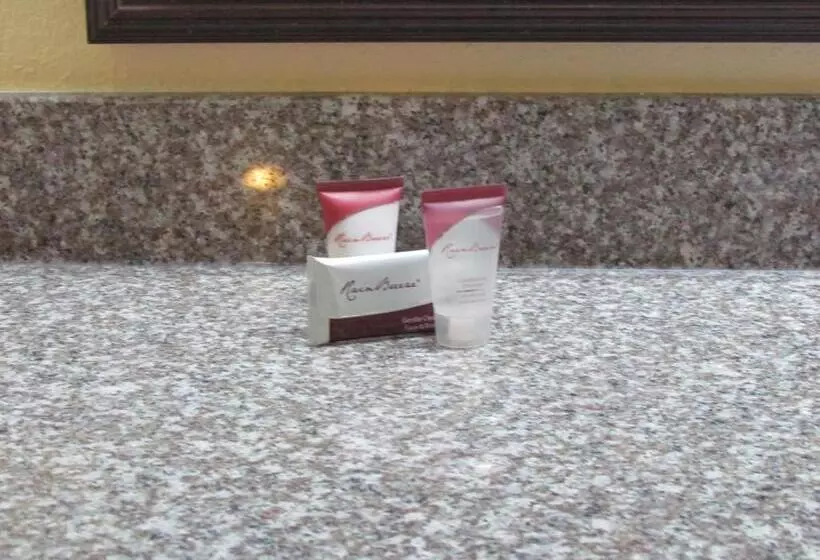 ホテル Red Carpet Inn Augusta