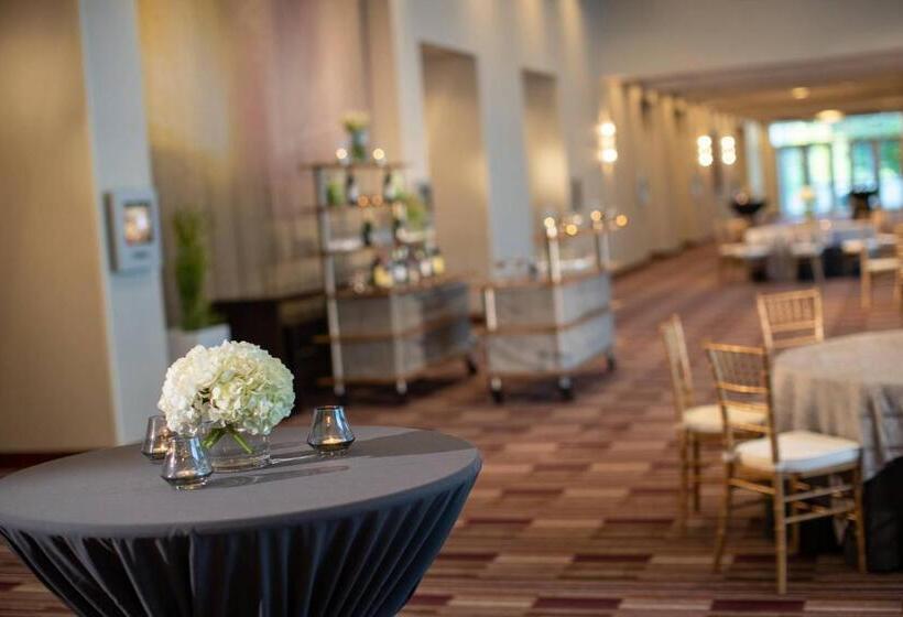 Hotel Renaissance Dallas Richardson