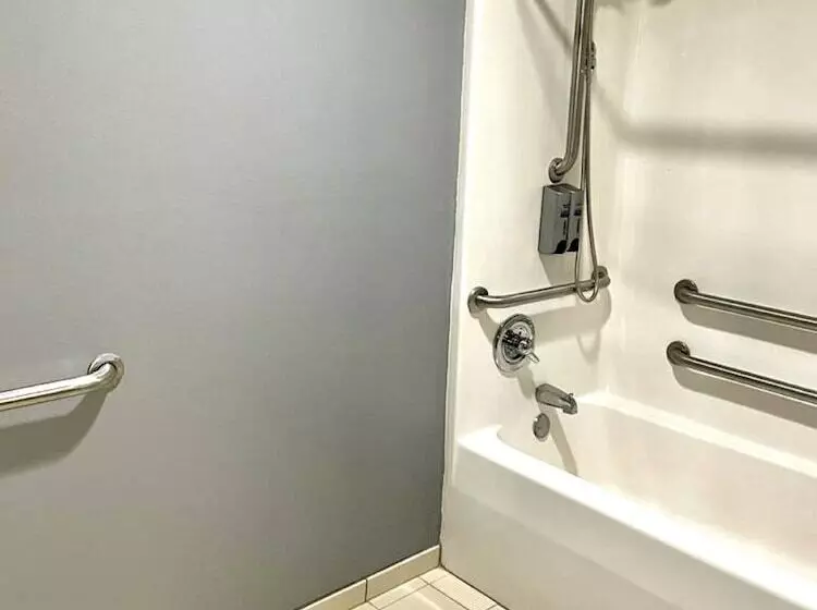 Отель Star City Inn & Suites