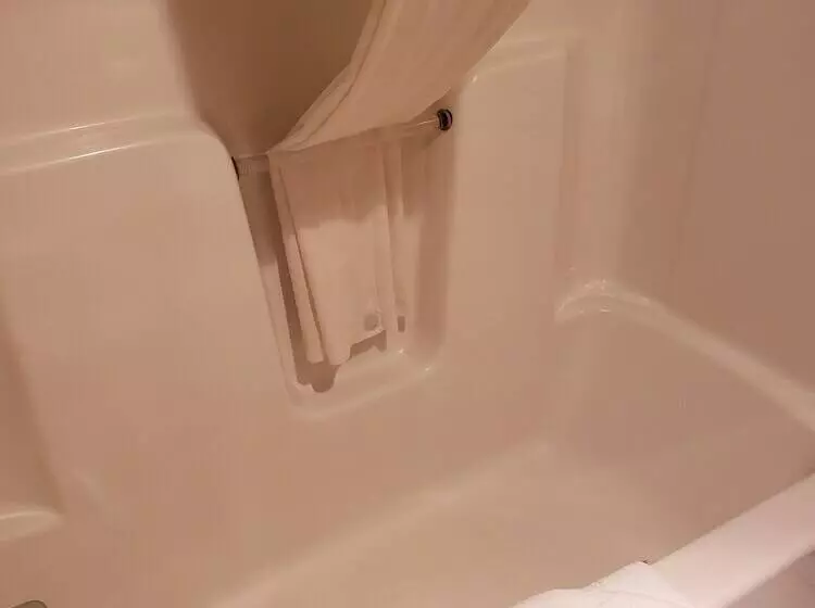 酒店 Super 8 By Wyndham Chariton