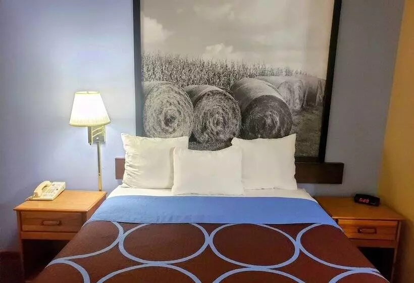 酒店 Super 8 By Wyndham Chariton