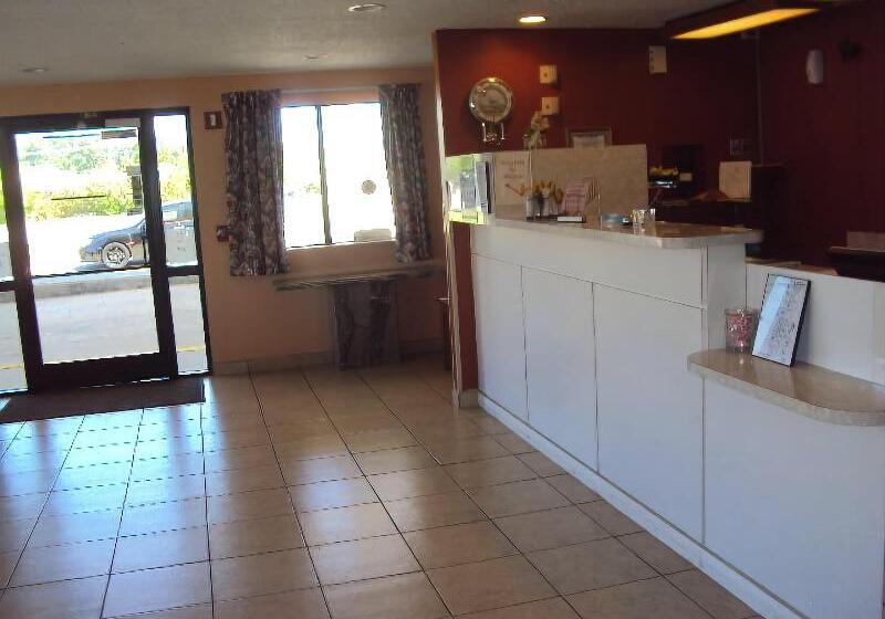 Отель Texas Inn And Suites Lufkin