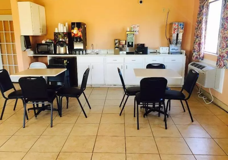 فندق Texas Inn And Suites Lufkin