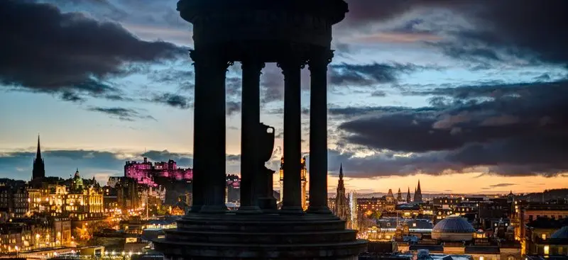 هتل Travelodge Edinburgh Central Waterloo Place