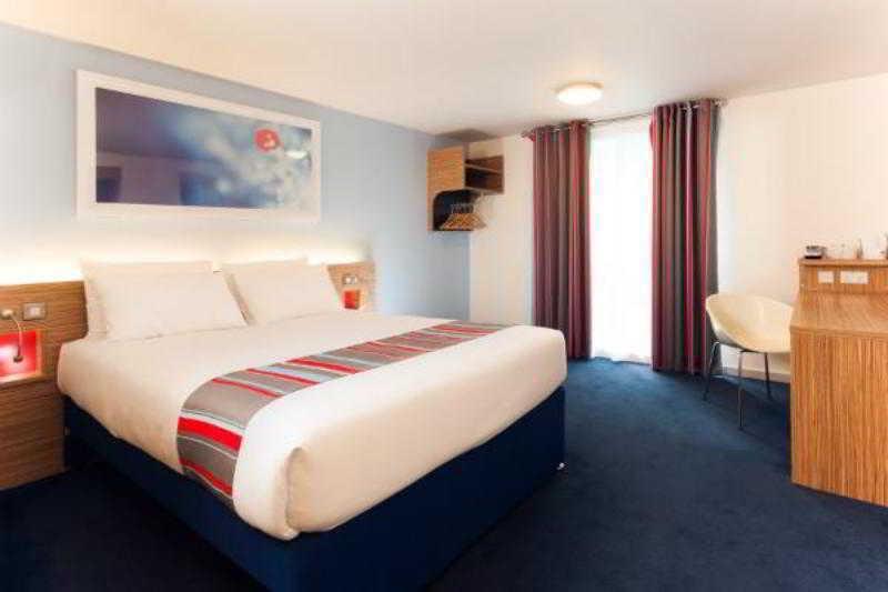 호텔 Travelodge London Bethnel Green