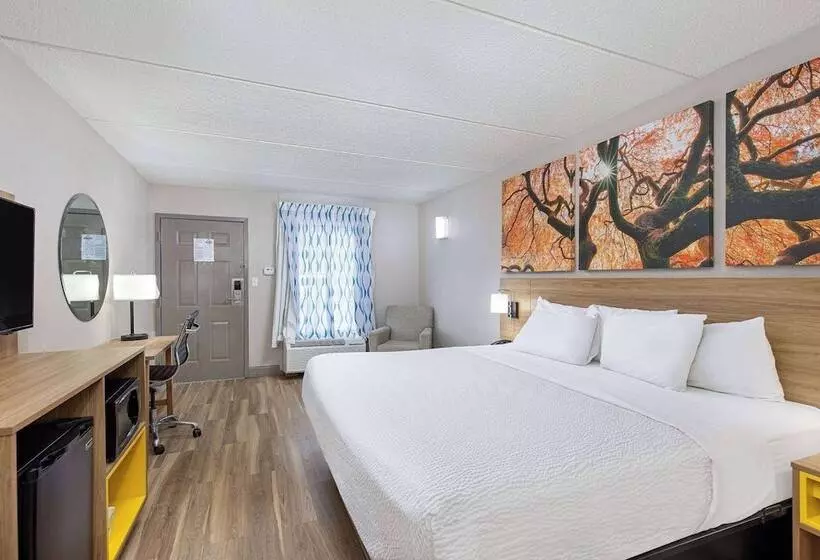 モーテル Days Inn By Wyndham Knoxville North