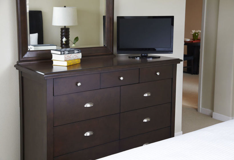 Oakwood At One India Street