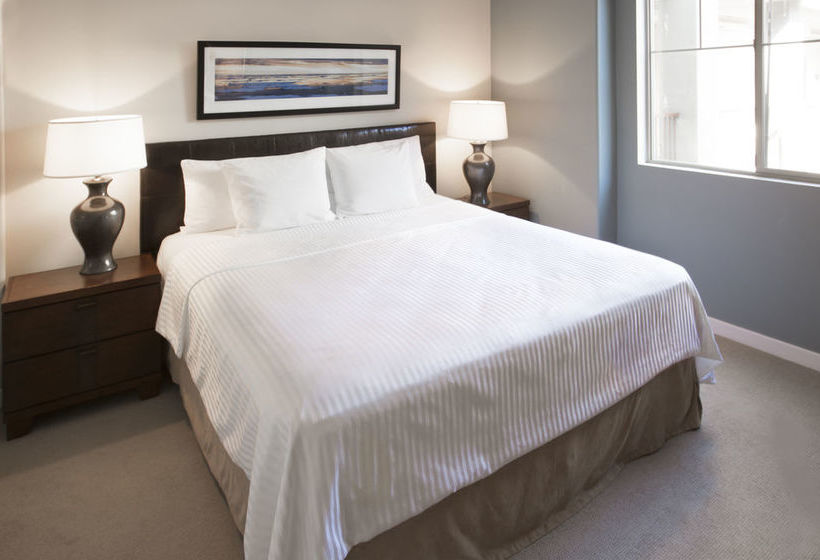 Oakwood At One India Street