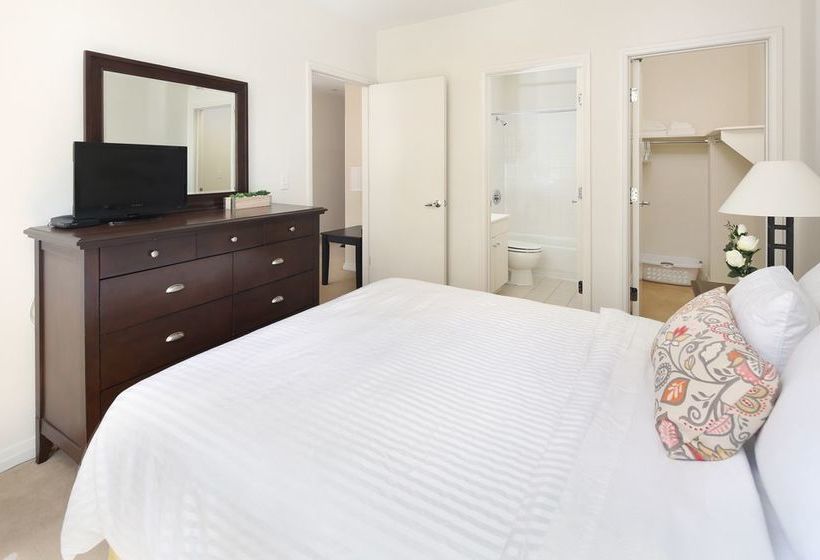 Oakwood At One India Street