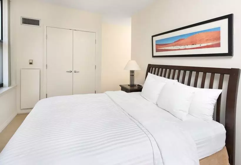 Oakwood At One India Street