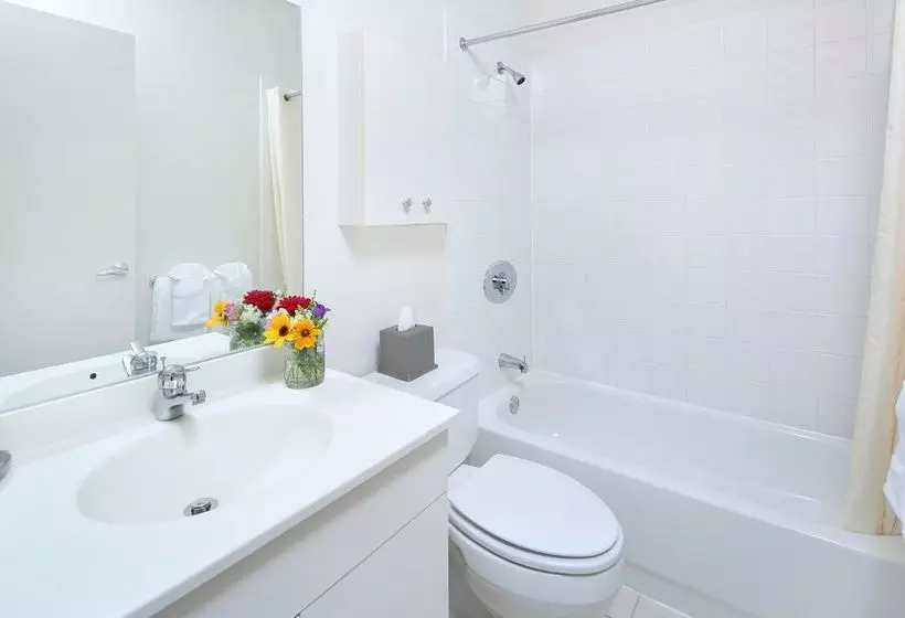 Oakwood At One India Street