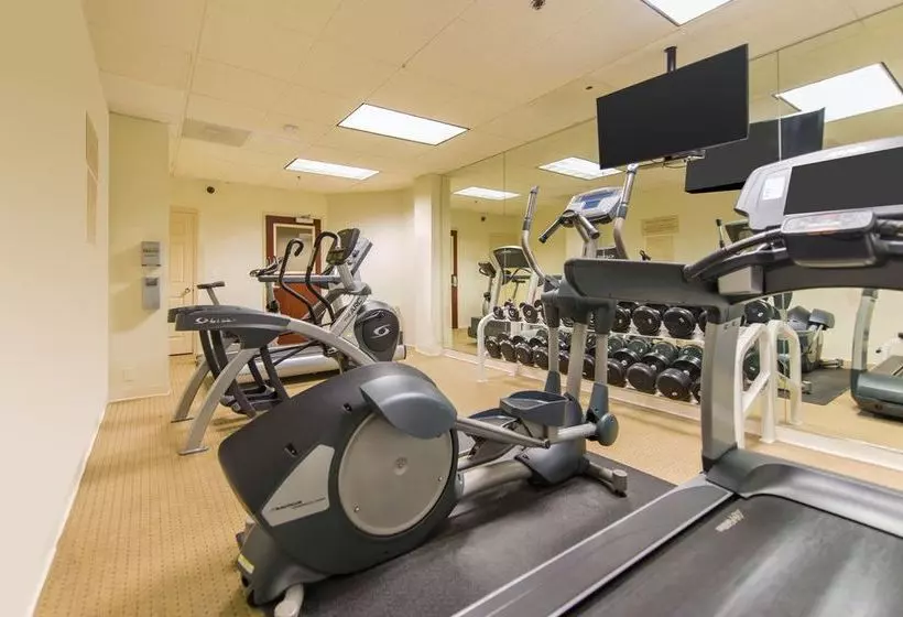 Oakwood At One India Street