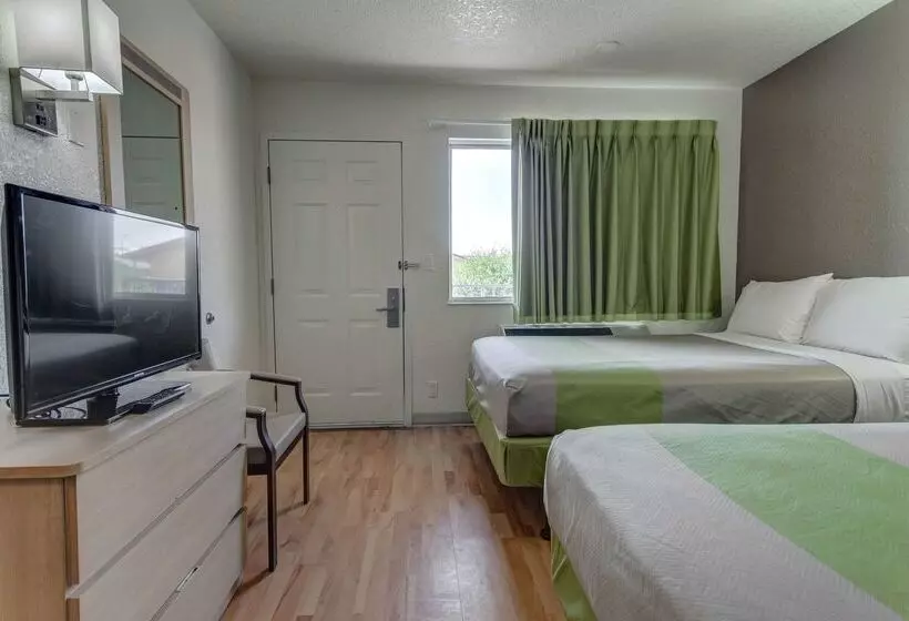 Studio 6el Paso, Tx East