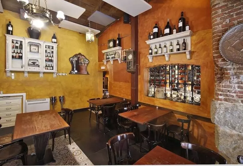 Apartamentos El Tiempo