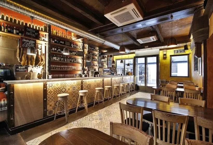 Apartamentos El Tiempo