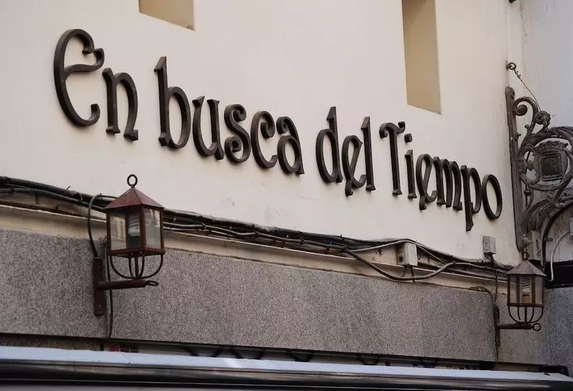 Apartamentos El Tiempo